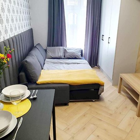 Samo Centrum, Pkp, Pks Wroclaw Luaran gambar